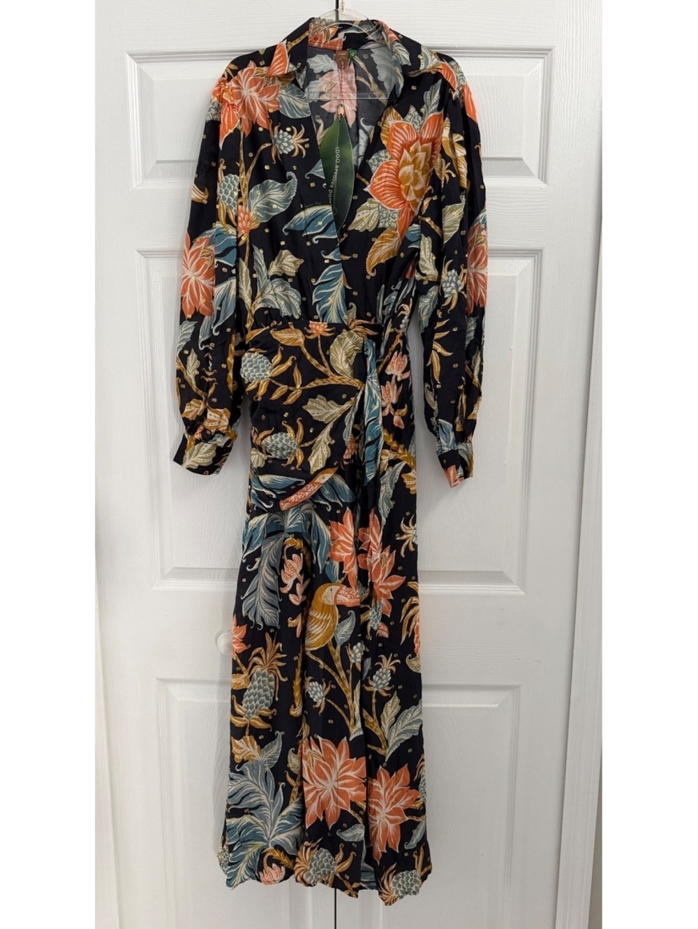 Farm Rio Brazil Floral Toucan Wrap Dress NWT Medium - Picture 4 of 9